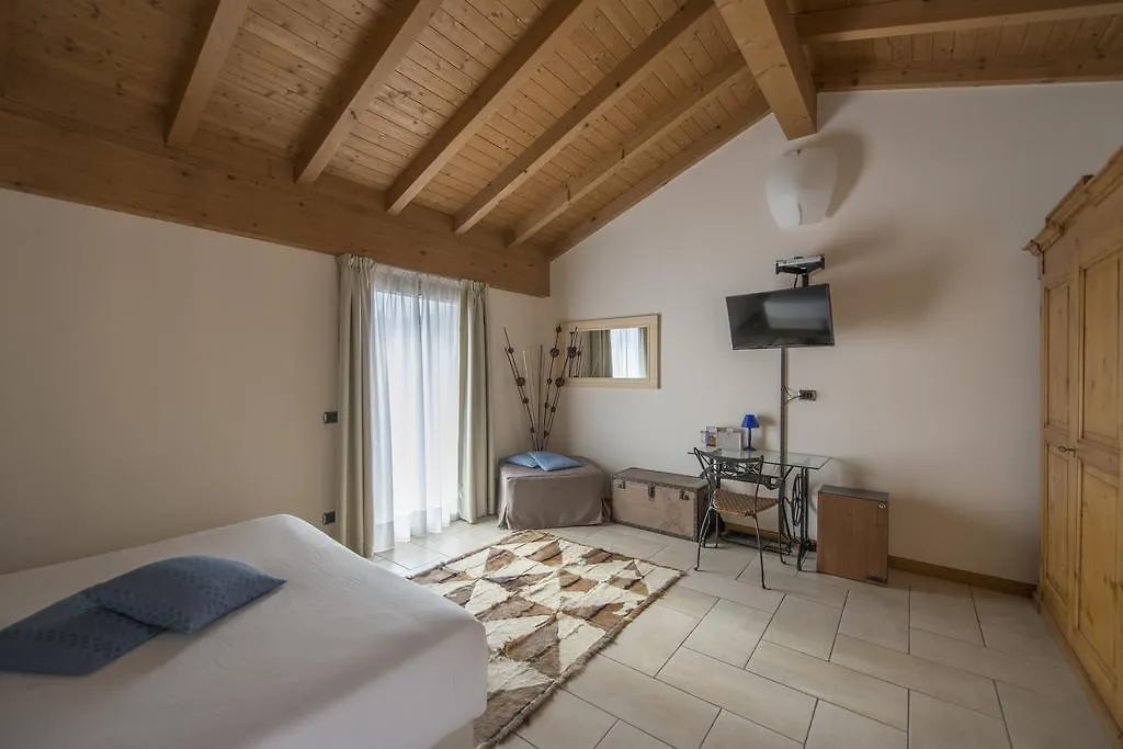 Hotel Villa Colico location