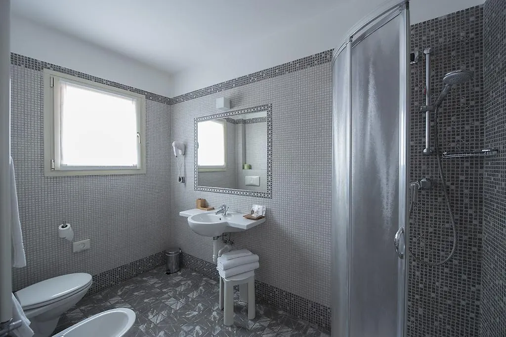 Hotel Villa Colico Italy