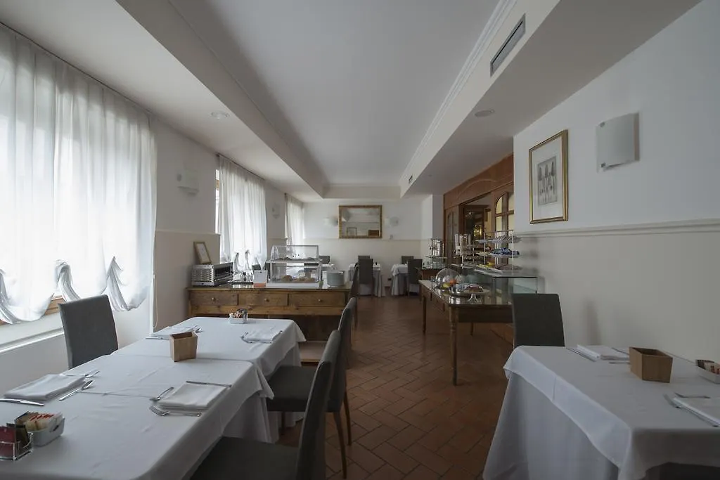 Hotel Villa Colico