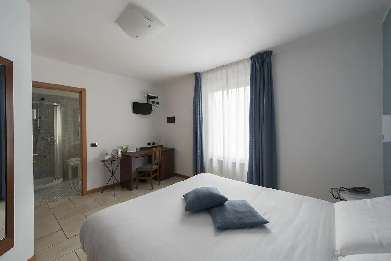 Hotel Villa Colico Italia